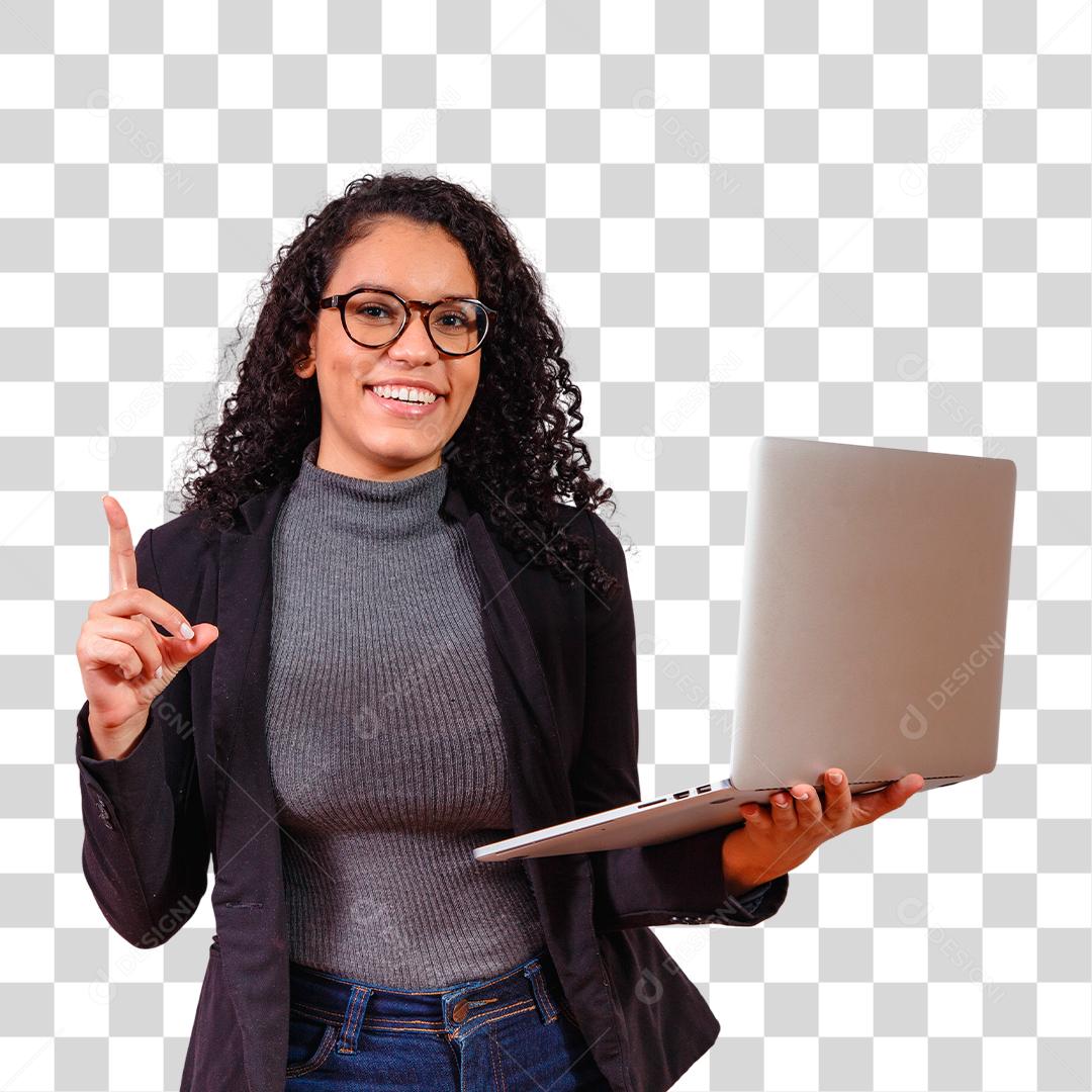 Mulher de negócios afro trabalhando online com computador portátil