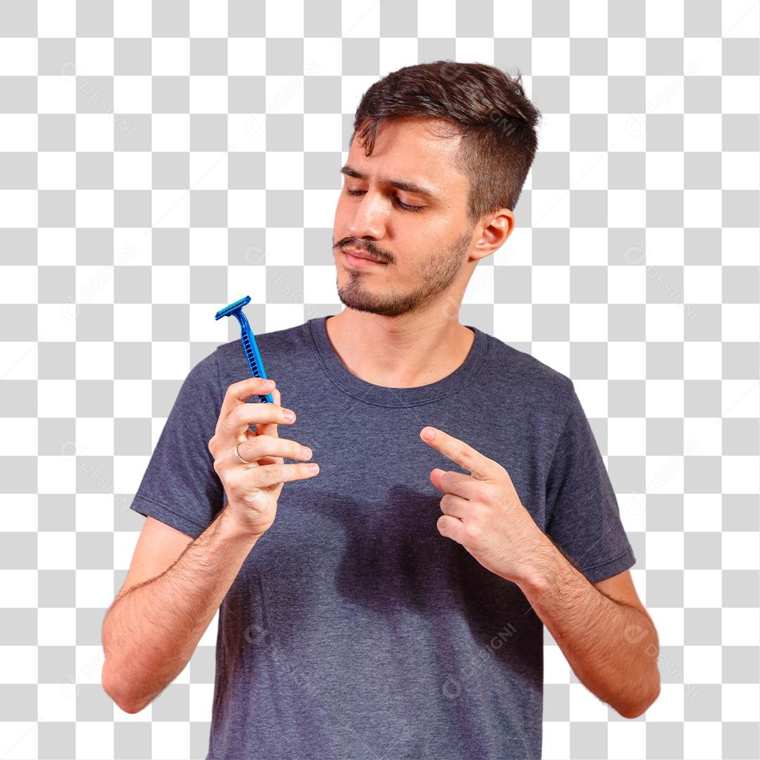 Homem Jovem segurando a lâmina de barbear