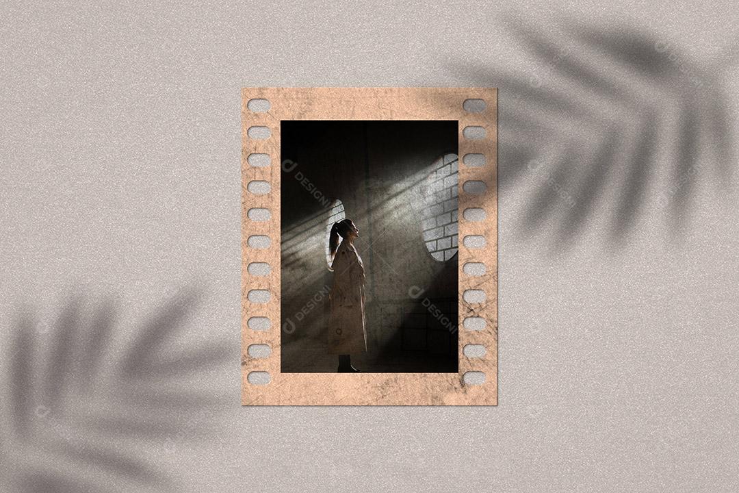 Mockup Papel rasgado PSD Editável