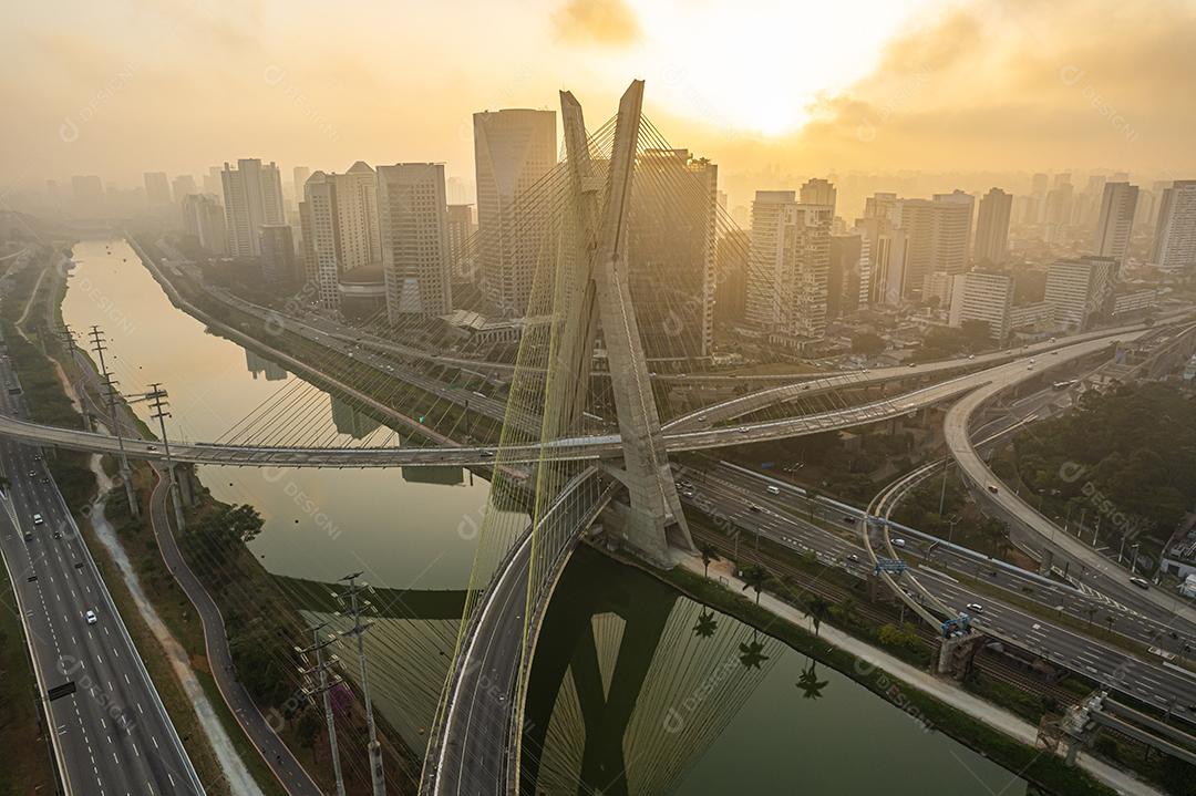 Ponte Octavio Frias de Oliveira em São Paulo, Brasil, América do Sul.