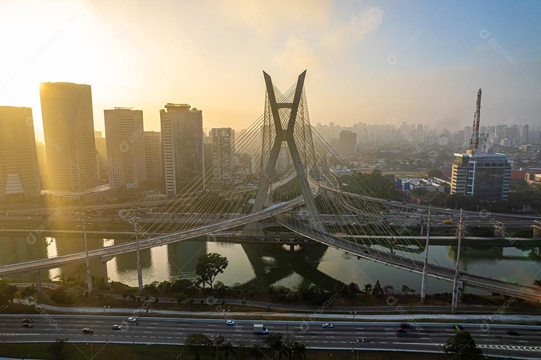 Ponte Octavio Frias de Oliveira em São Paulo, Brasil, América do Sul.