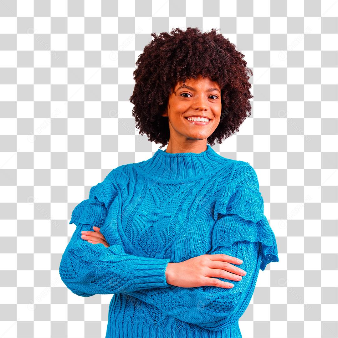 Mulher afro vestida para o inverno com moletom azul