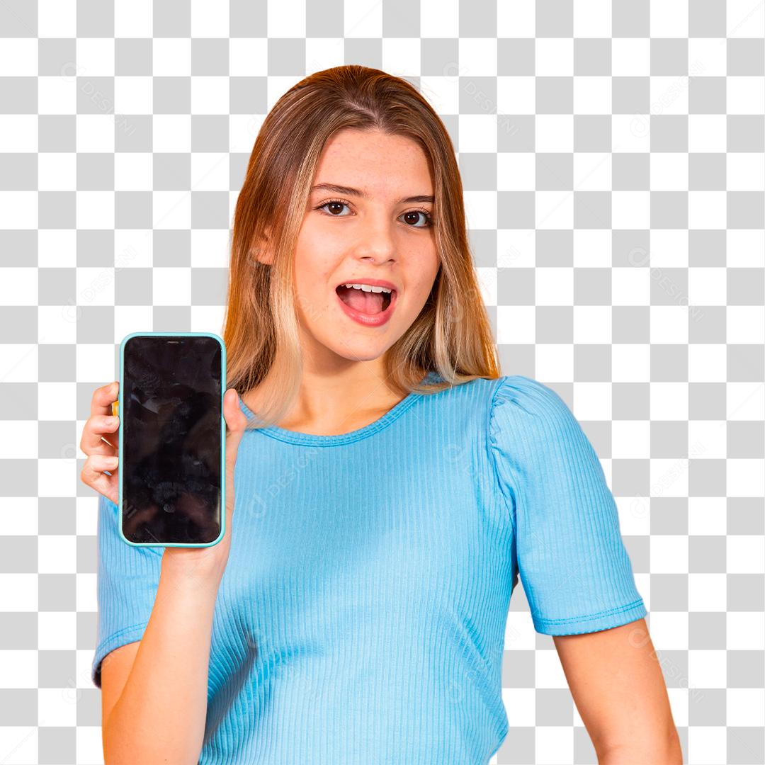 Jovem loira mostrando a tela do smartphone em branco