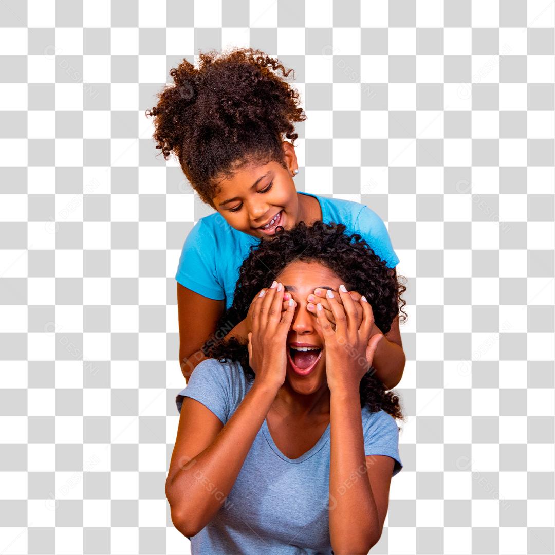 Mãe e filha afro-americana família brasileira