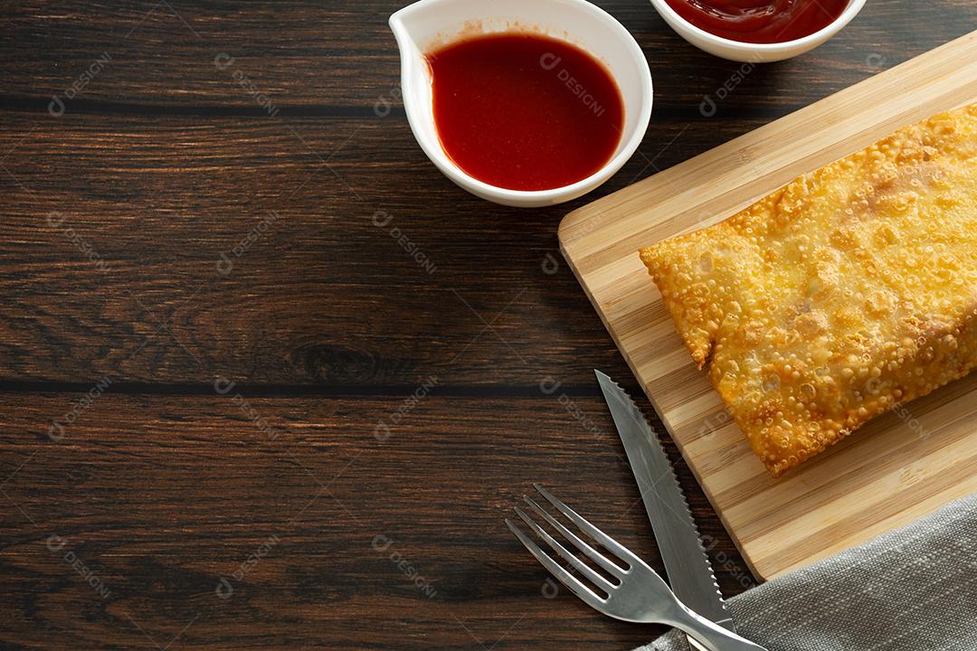 pastel de feira artesanal brasileiro