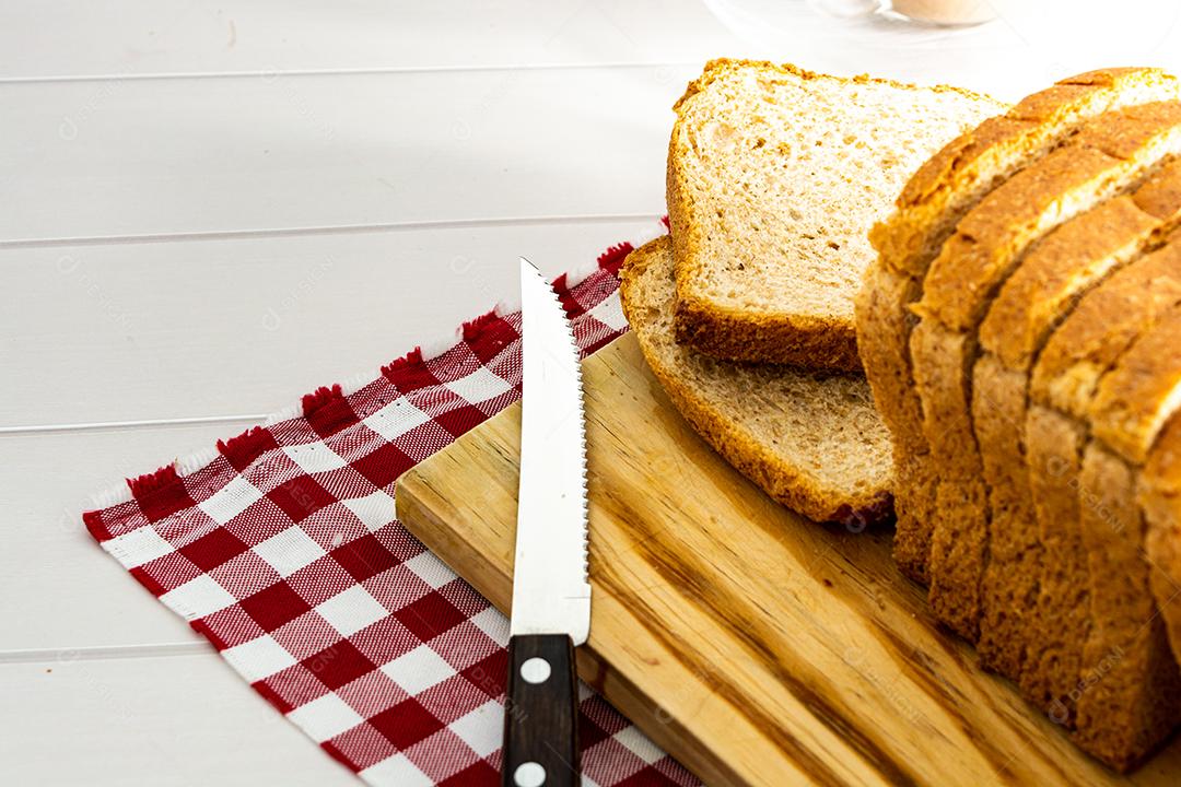 pao de forma fermentação natural, café da manhã