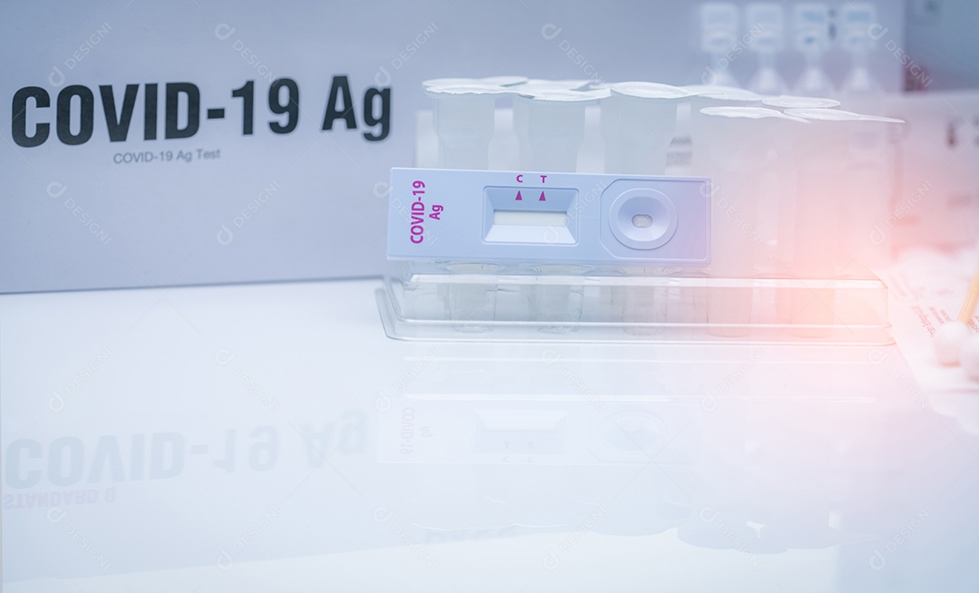 Autoteste de antígeno Covid 19 para swab nasal. Kit de teste de antígeno para uso doméstico para detecção de infecção por coronavírus