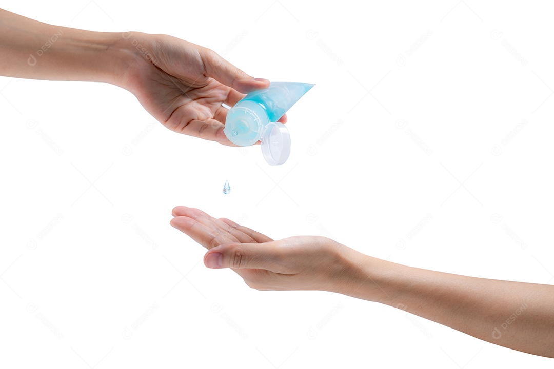 Mão de mulher segurando desinfetante para as mãos e solte na palma da mão para matar o coronavírus. Limpeza das mãos com álcool gel