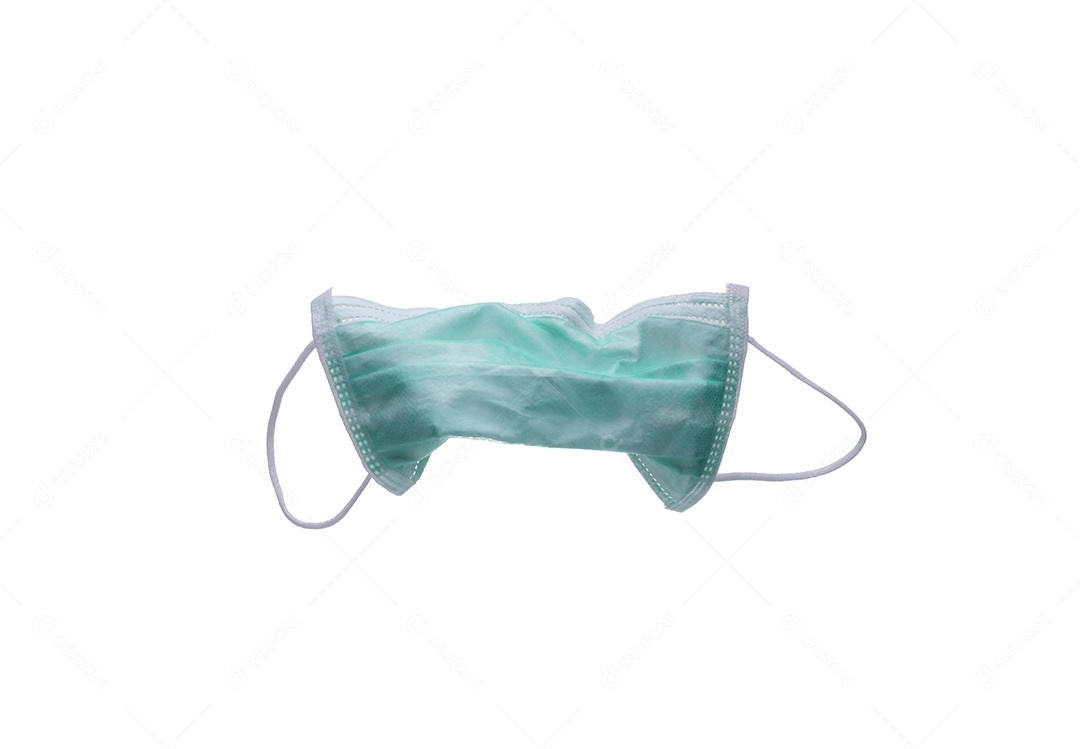 Máscara facial cirúrgica verde usada isolada no fundo branco com Lixo hospitalar. Resíduos infecciosos da crise de coronavírus