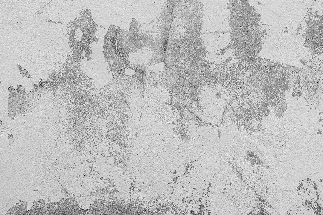 Velho muro de concreto em preto e branco, parede de cimento, parede quebrada, textura de fundo