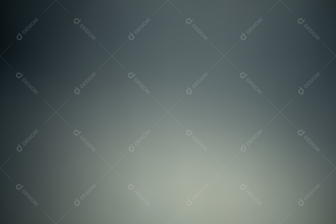 Fundo desfocado preto e cinza escuro tem um pouco de luz abstrata. fundo macio para papel de parede, design, gráfico e apresentação