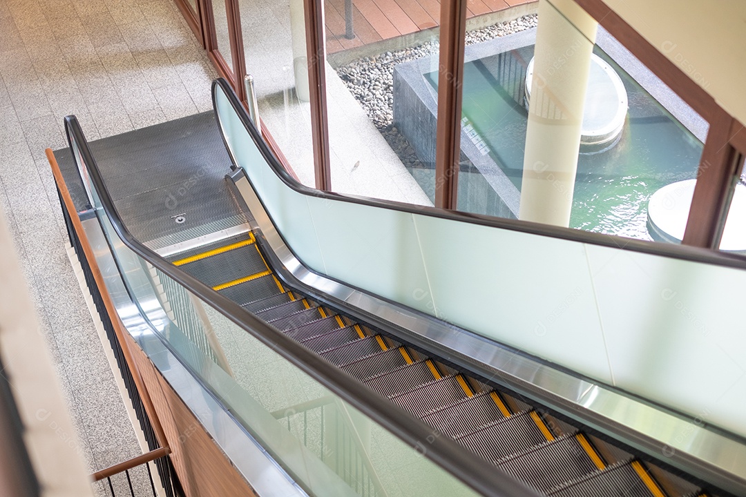 Moder de escada rolante automática no hospital, instalações
