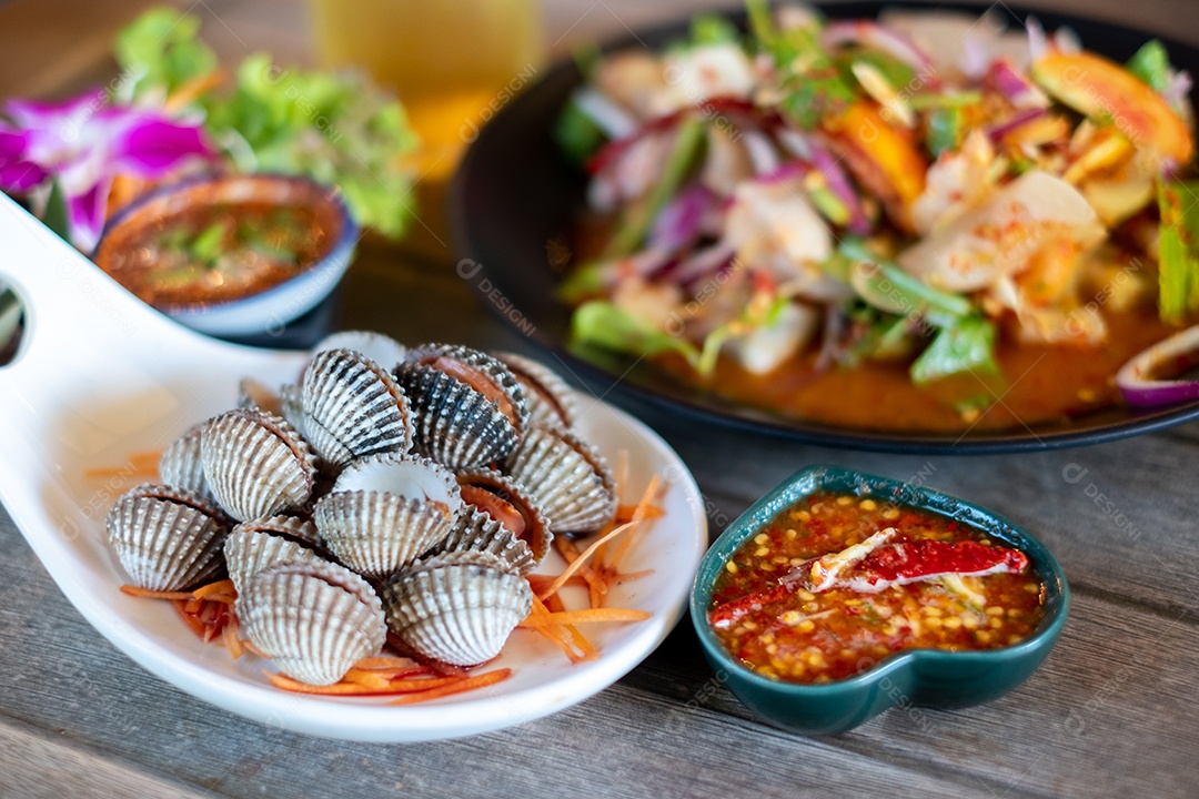 Amêijoas escaldadas no vapor com molho, Vieira Cozida