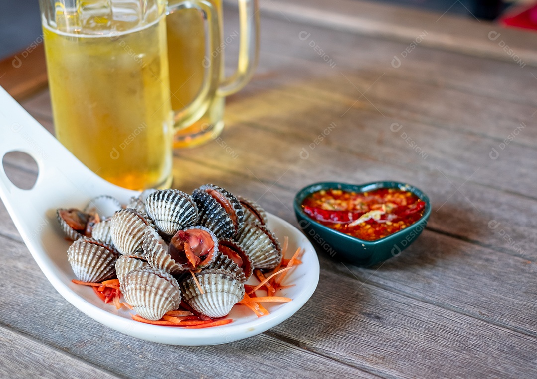 Amêijoas escaldadas no vapor com molho, Vieira Cozida