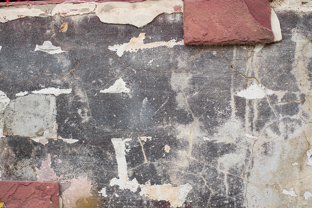 Piso de concreto antigo na cor preto e branco, cimento, quebrado, sujo, textura de fundo