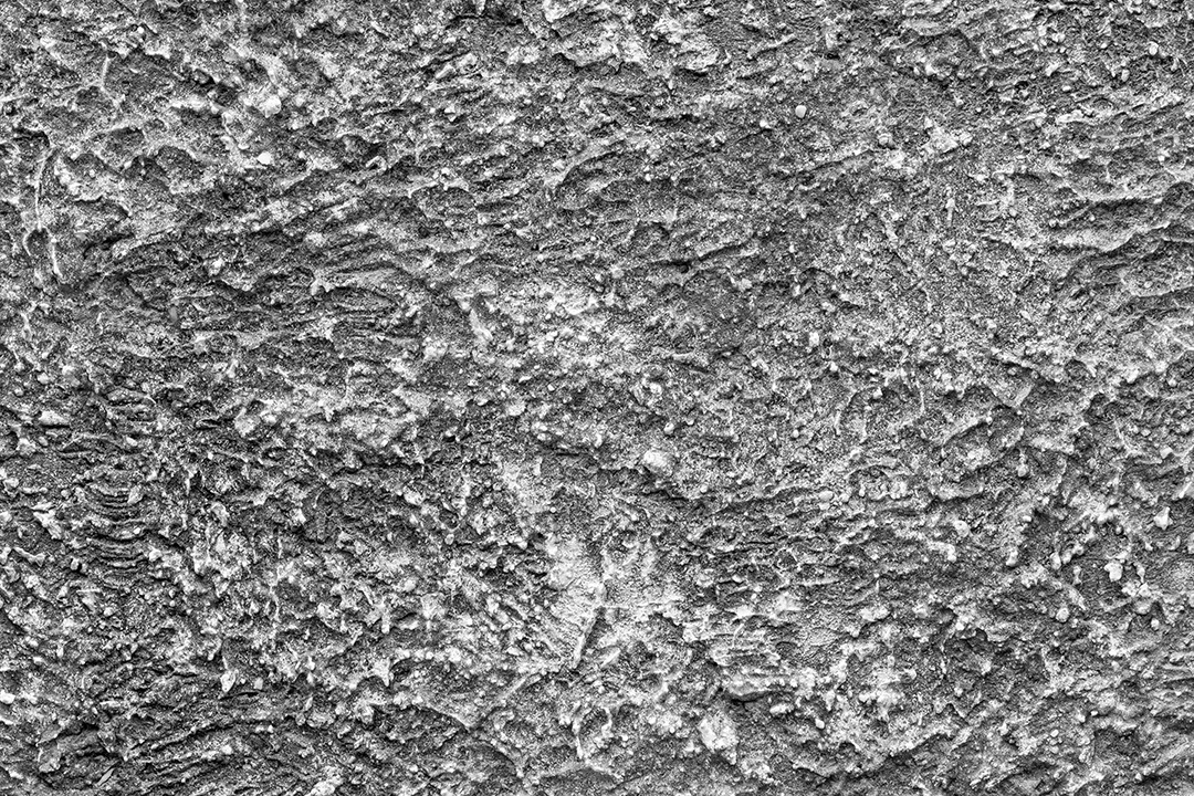 Velho muro de concreto em preto e branco, parede de cimento, parede quebrada, textura de fundo