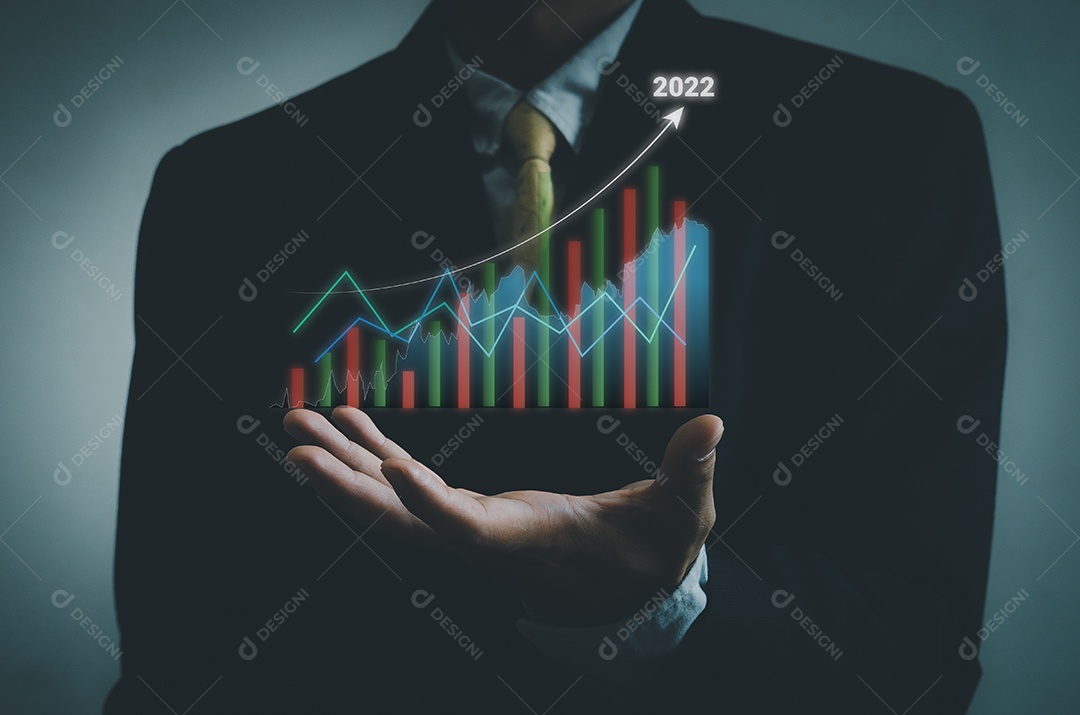 Conceito de negócios finanças do mercado de ações fundo de Índice. Comerciante de empresário crescente holograma virtual de ações investe em negociação.