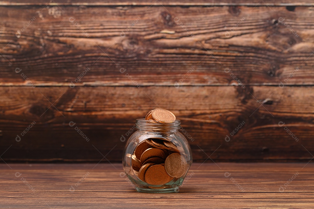 Economize dinheiro, invista, estoque, aumente a receita financeira.