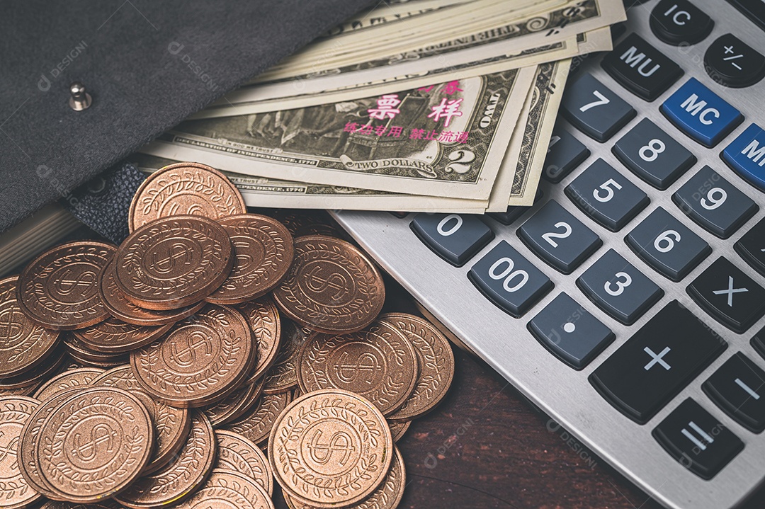 Economizar dinheiro, investir ações, renda financeira