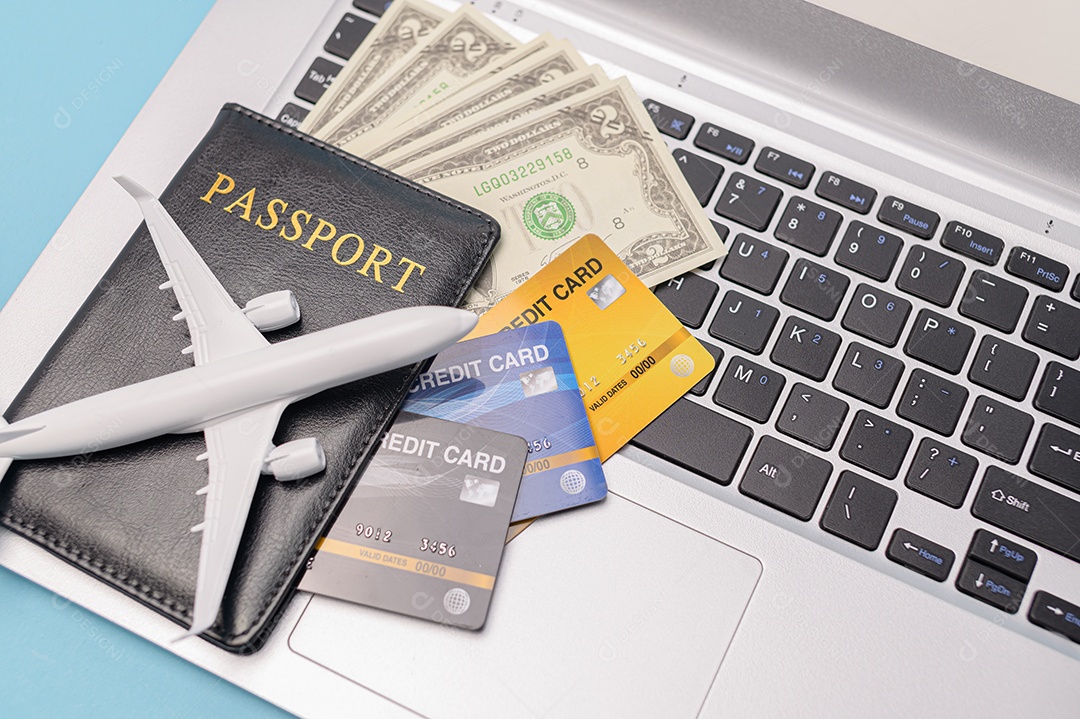 Fazendo negócios e viajando ao redor do mundo e negociando em todo o mundo.