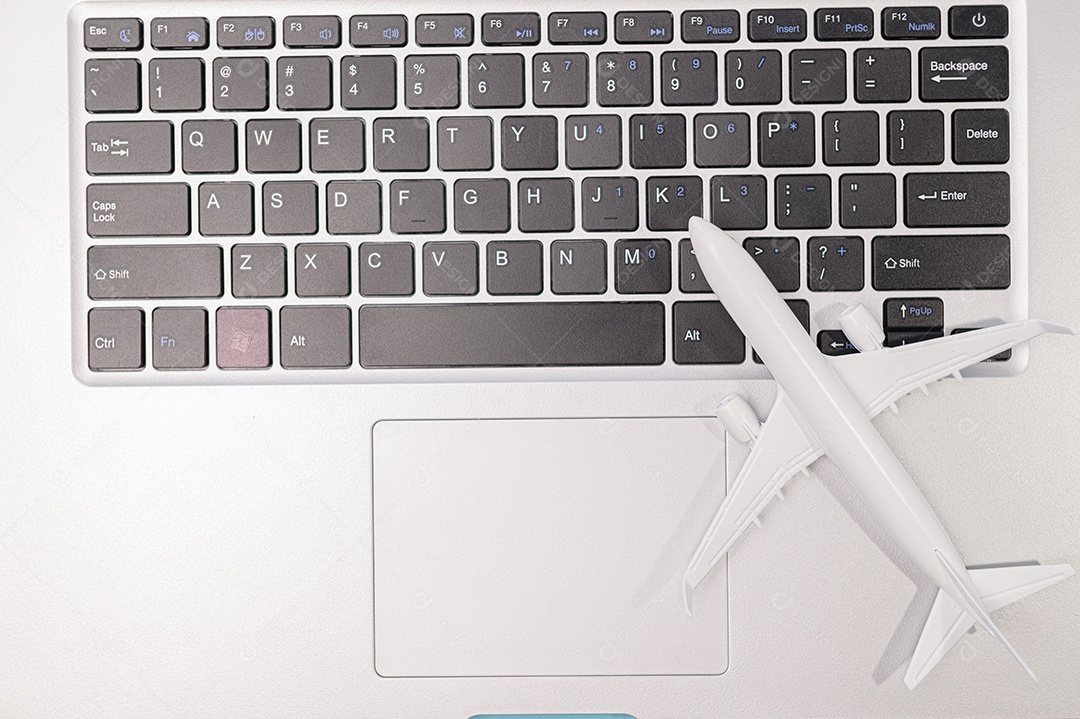 Fazendo negócios e viajando ao redor do mundo e negociando em todo o mundo.