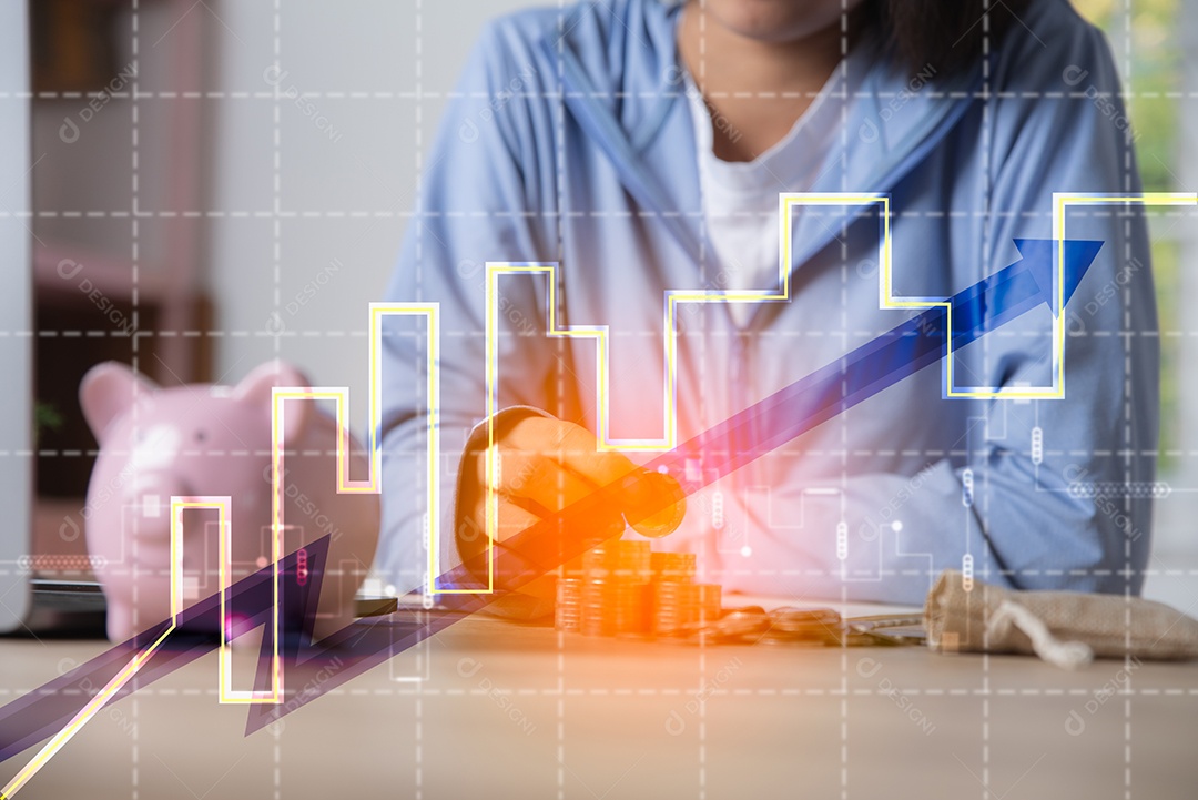 Uma jovem estava colocando uma moeda na pilha.