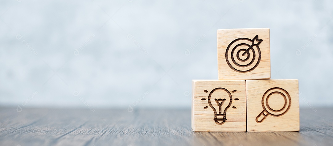 bloco de madeira com objetivo de negócios, estratégia, alvo, missão, ação, objetivo, trabalho em equipe, pesquisa e conceito de ideia