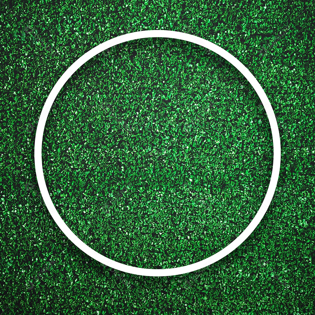 Borda do quadro branco circular na grama verde com fundo de sombra.