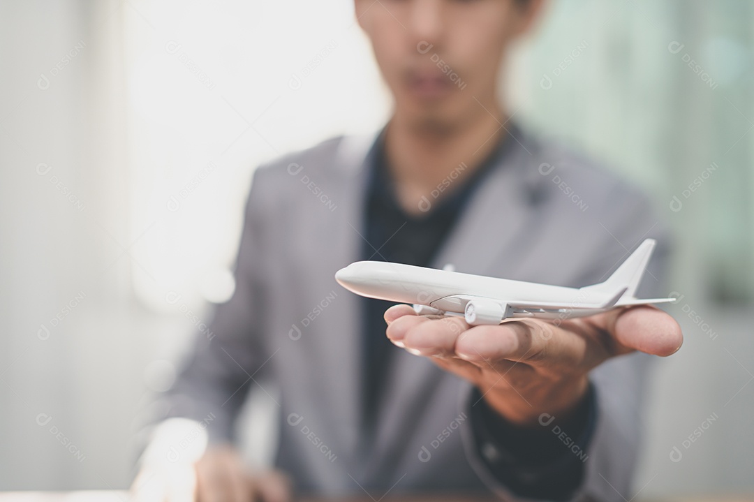 Negócios, companhias aéreas, transporte aéreo, viagens de avião