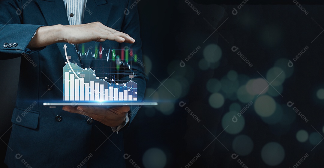 Tecnologia de finanças de negócios e investidor de trader de negociação de investimentos. Fundos de Investimentos em Bolsa e Ativos Digitais. empresário analisando dados financeiros do gráfico de negociação forex.