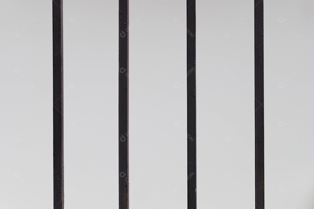 Close-up da textura da cerca de madeira branca com papel de parede do fundo do espaço. Conceito abstrato.