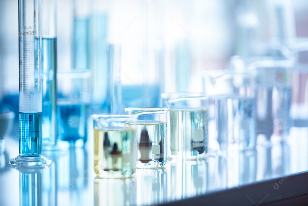Tubo de ensaio de laboratório médico em teste de laboratório de biologia química.