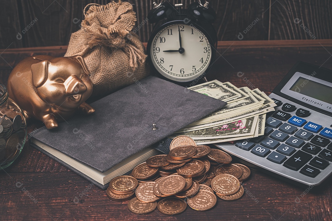 Economizar dinheiro, investir ações, renda financeira