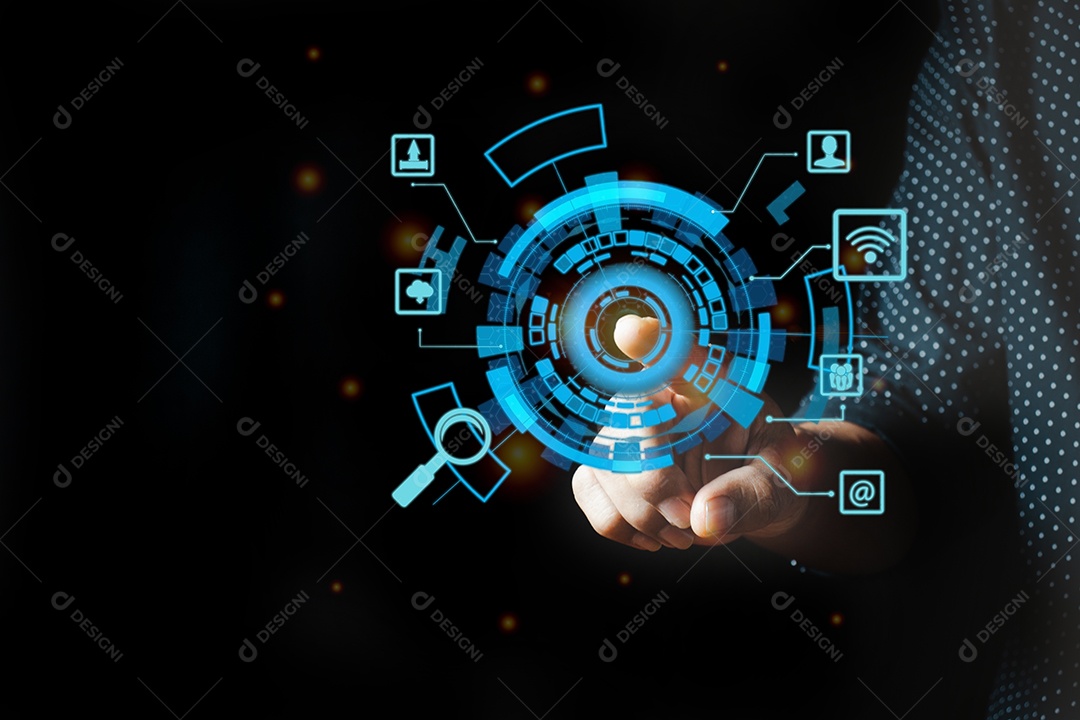 Empresário tocando ícone de negócios digitais, conexão de rede social on-line