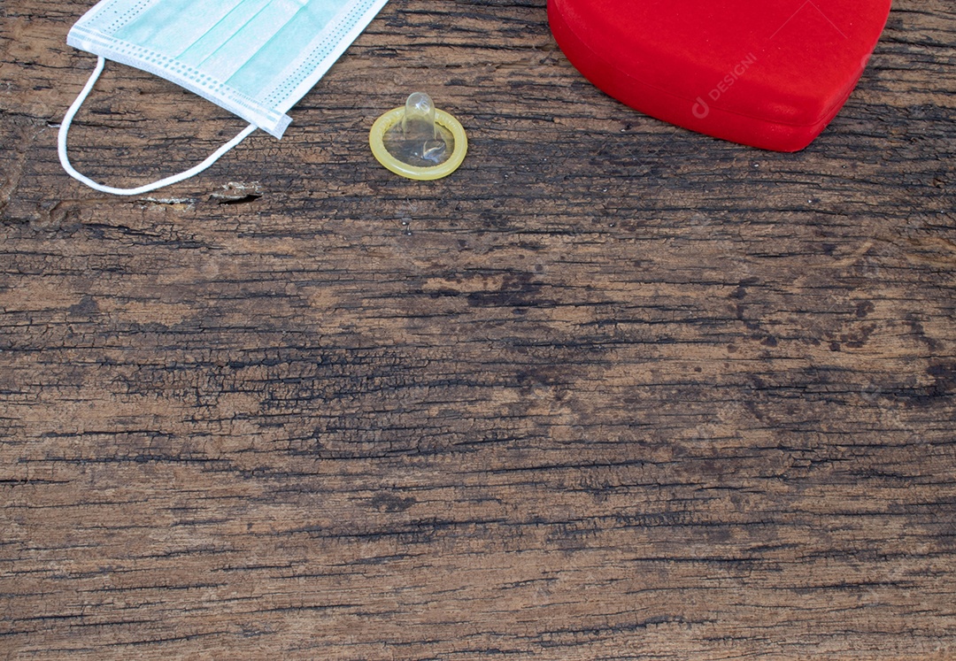 Valentine O coração vermelho representa amor e proteção contra doenças