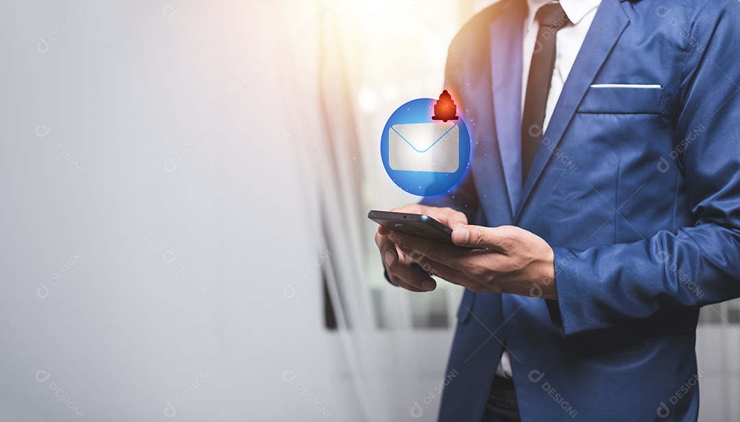 Mensagem de conexão de comunicação via correio eletrônico. enviando e-mail