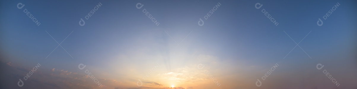 Céu e as nuvens da noite