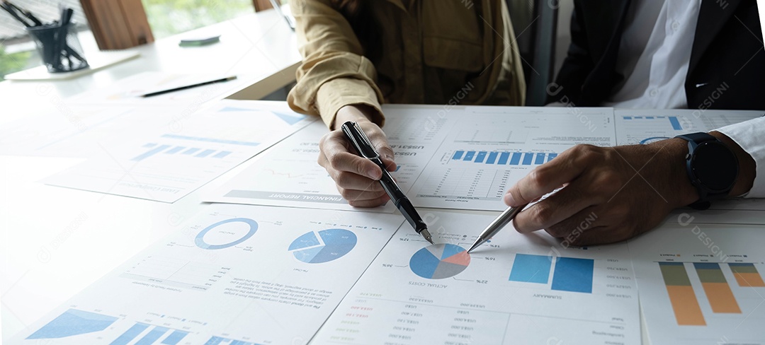 Suporte à equipe de negócios e conceito de reunião. Grupo de Trabalho do Investidor