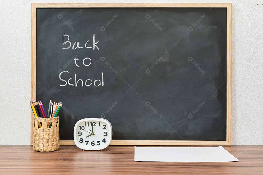 De volta à escola e ao conceito de educação para aprender a melhorar as habilidades