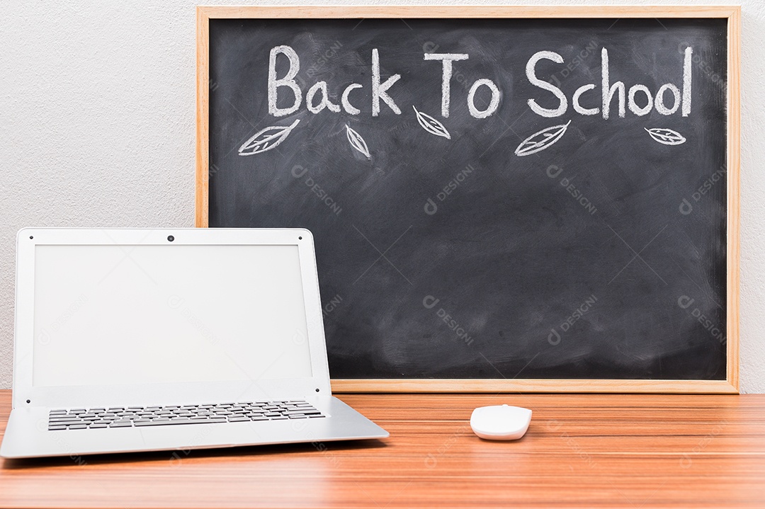 De volta à escola e ao conceito de educação para aprender a melhorar as habilidades