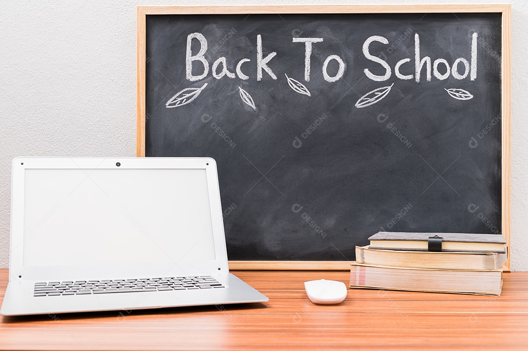 De volta à escola e ao conceito de educação para aprender a melhorar as habilidades