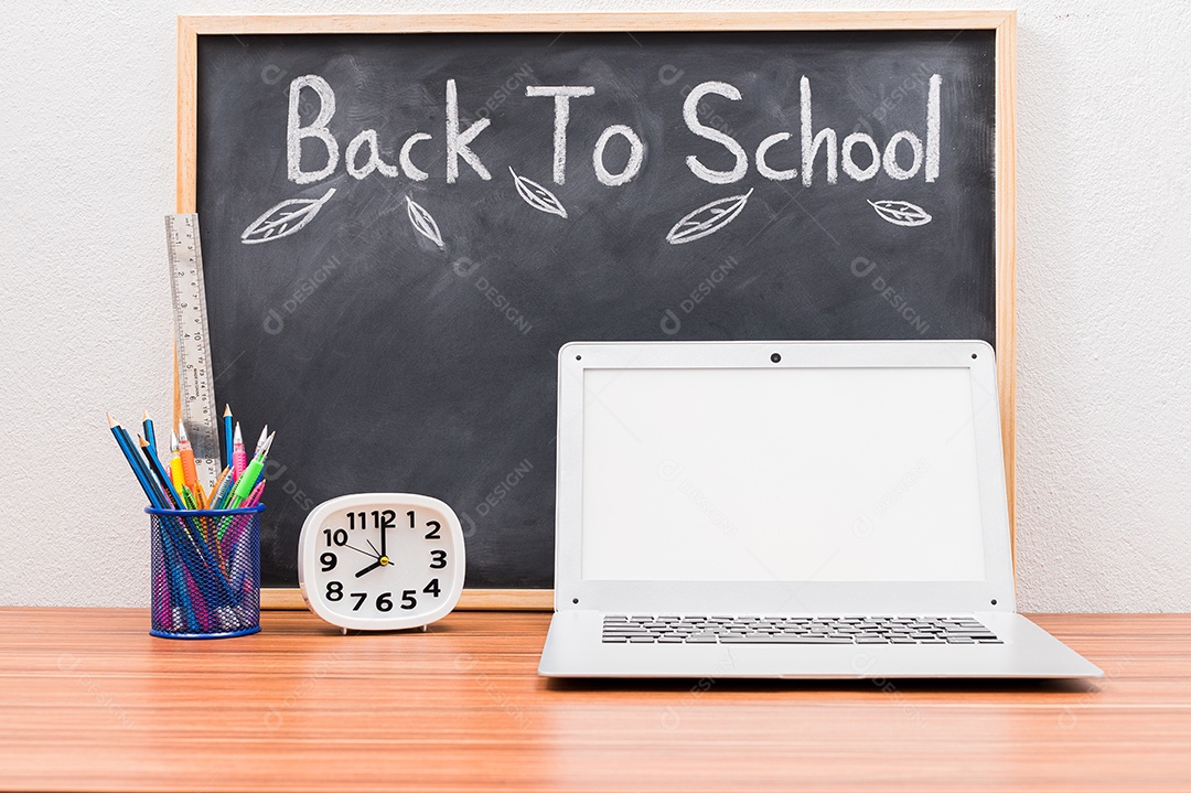 De volta à escola e ao conceito de educação para aprender a melhorar as habilidades