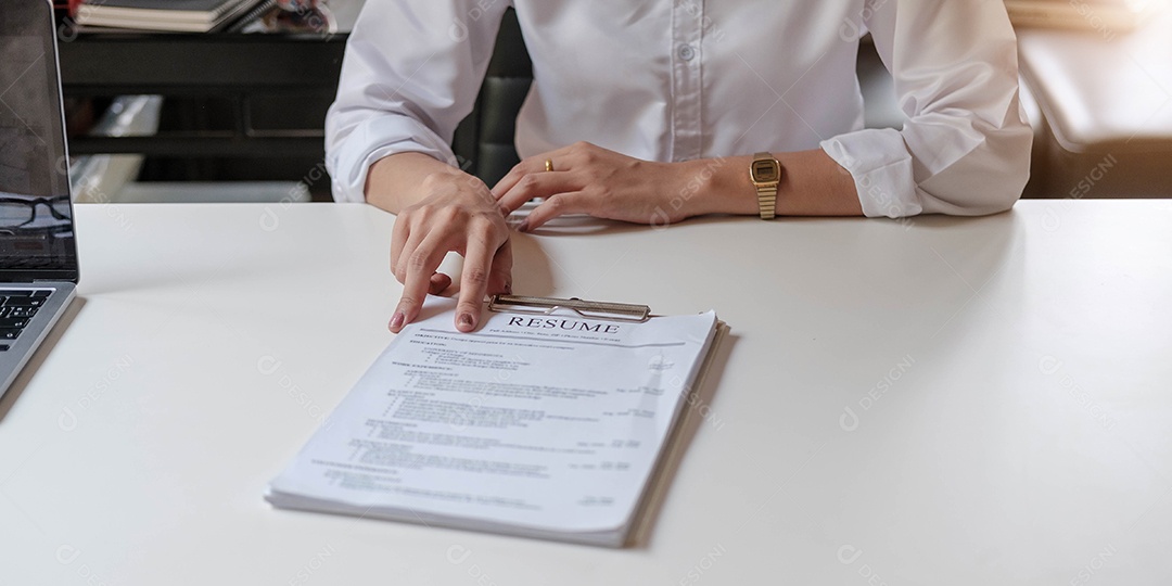 Aplicação para o conceito de empregos e entrevistas