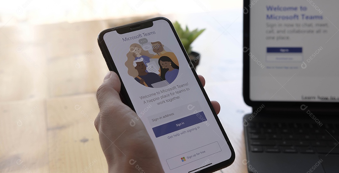 Um emprego que trabalha em casa