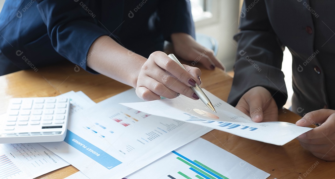 Conceito de ideias de Design reunião de pessoas de negócios.