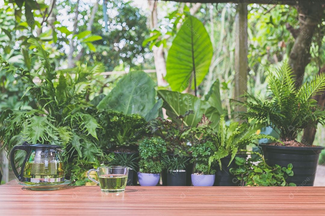 Conceito de leitura de livros e mesas