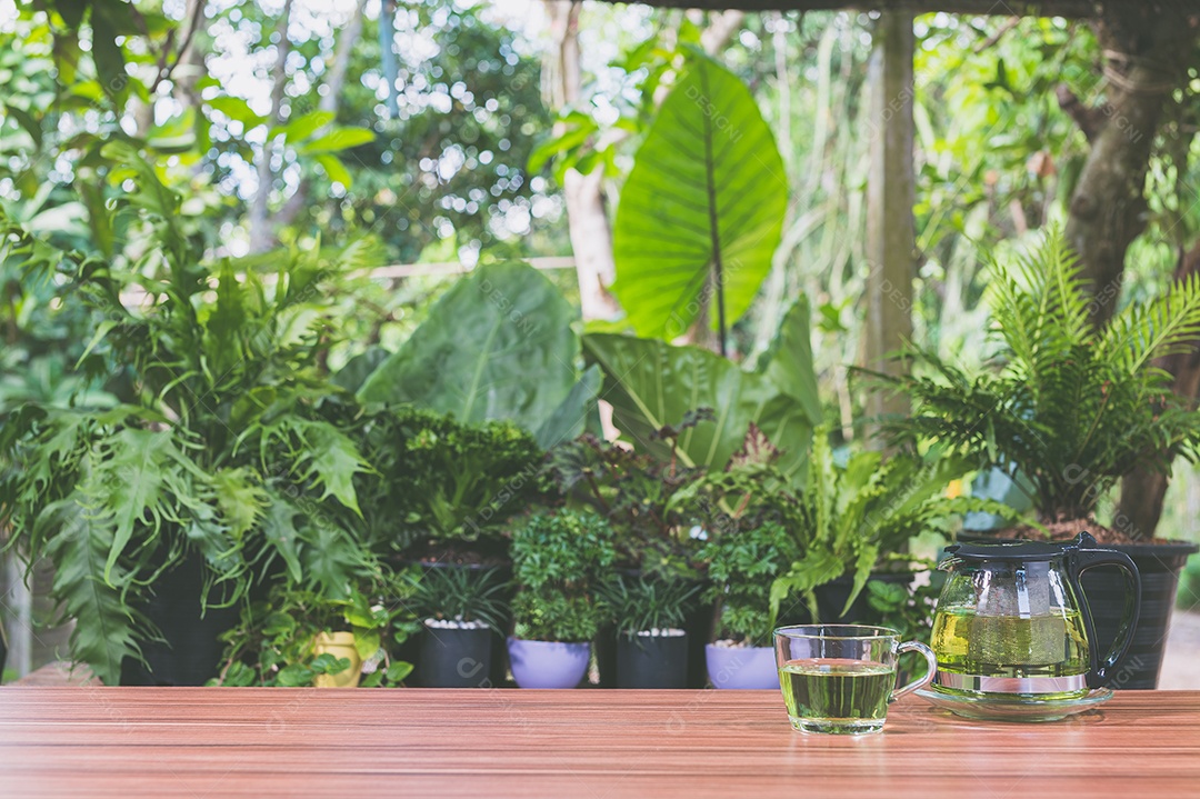 Conceito de leitura de livros e mesas