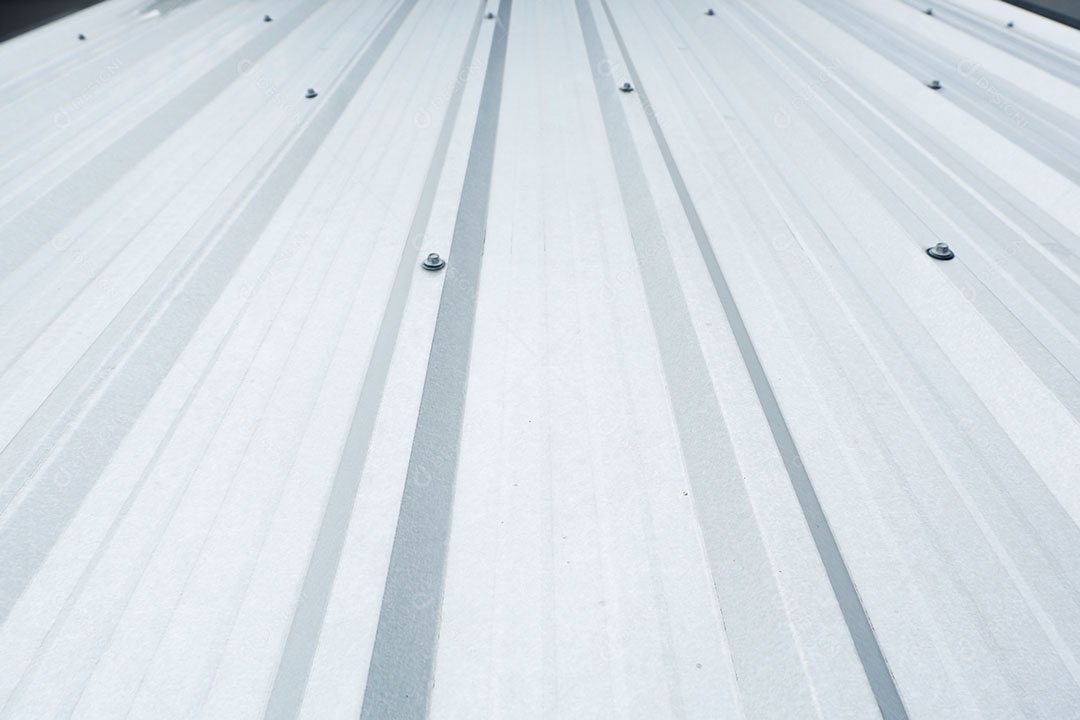 Vista no telhado do telhado da folha de zinco do metal.Este telhado é leve, forte e durável.