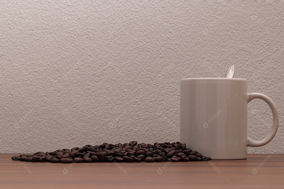 Eu amo a ideia de beber café