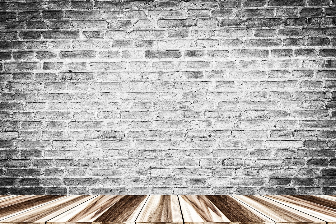 parede de madeira e piso de madeira interior e quarto antigo com parede de tijolos, fundo vintage